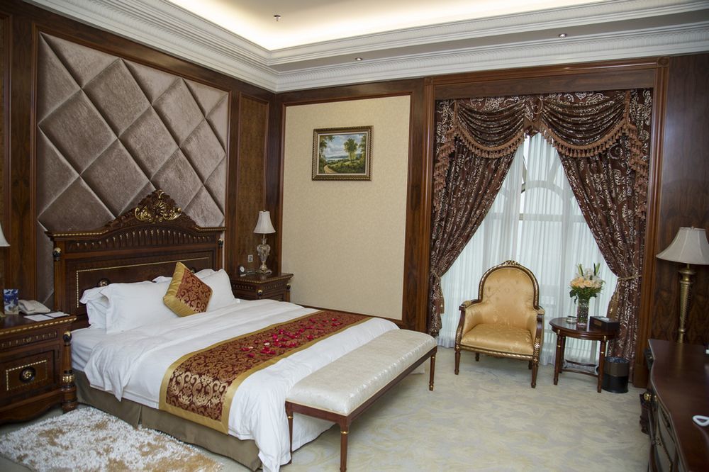 Gladden Hotel Jiangmen Exterior foto