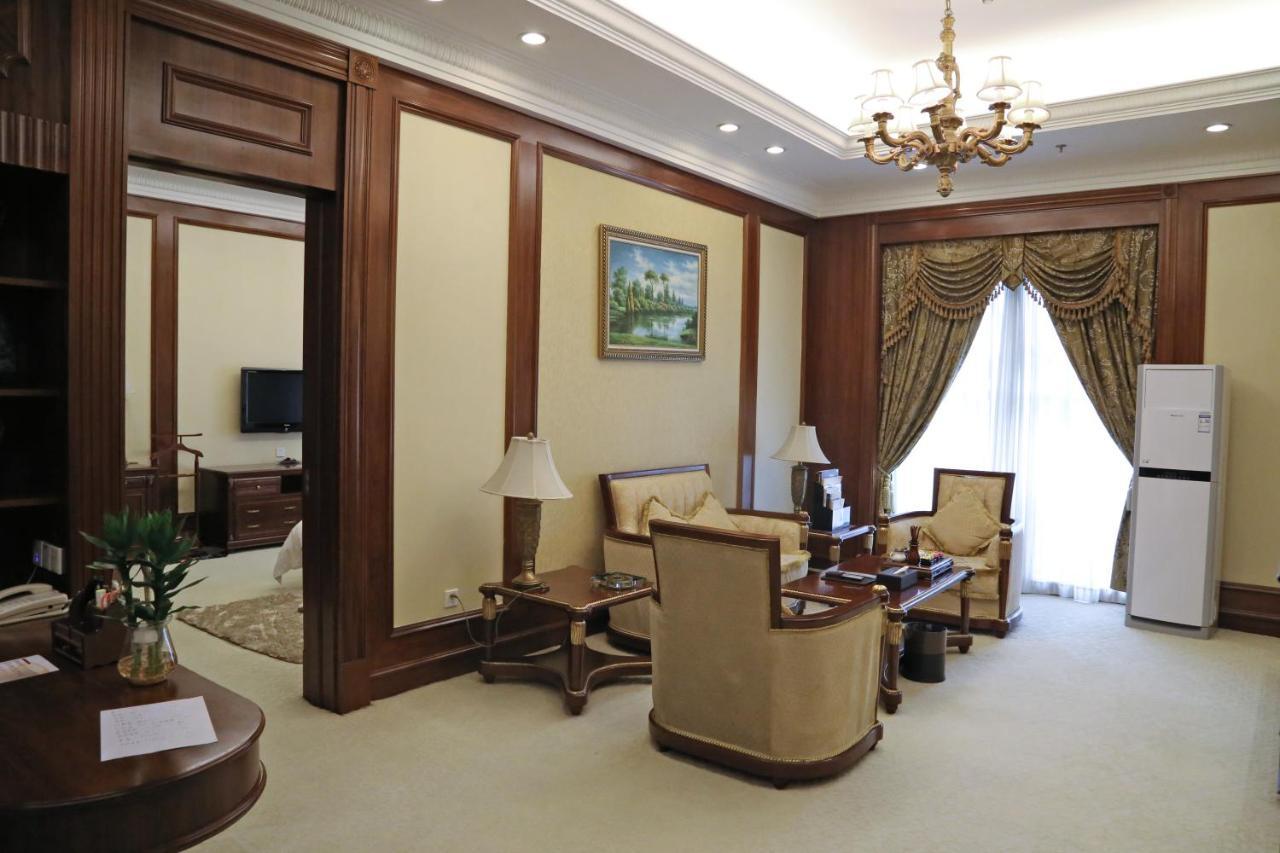 Gladden Hotel Jiangmen Exterior foto